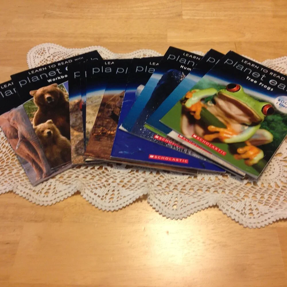 Educational Scholastic readers, planet earth